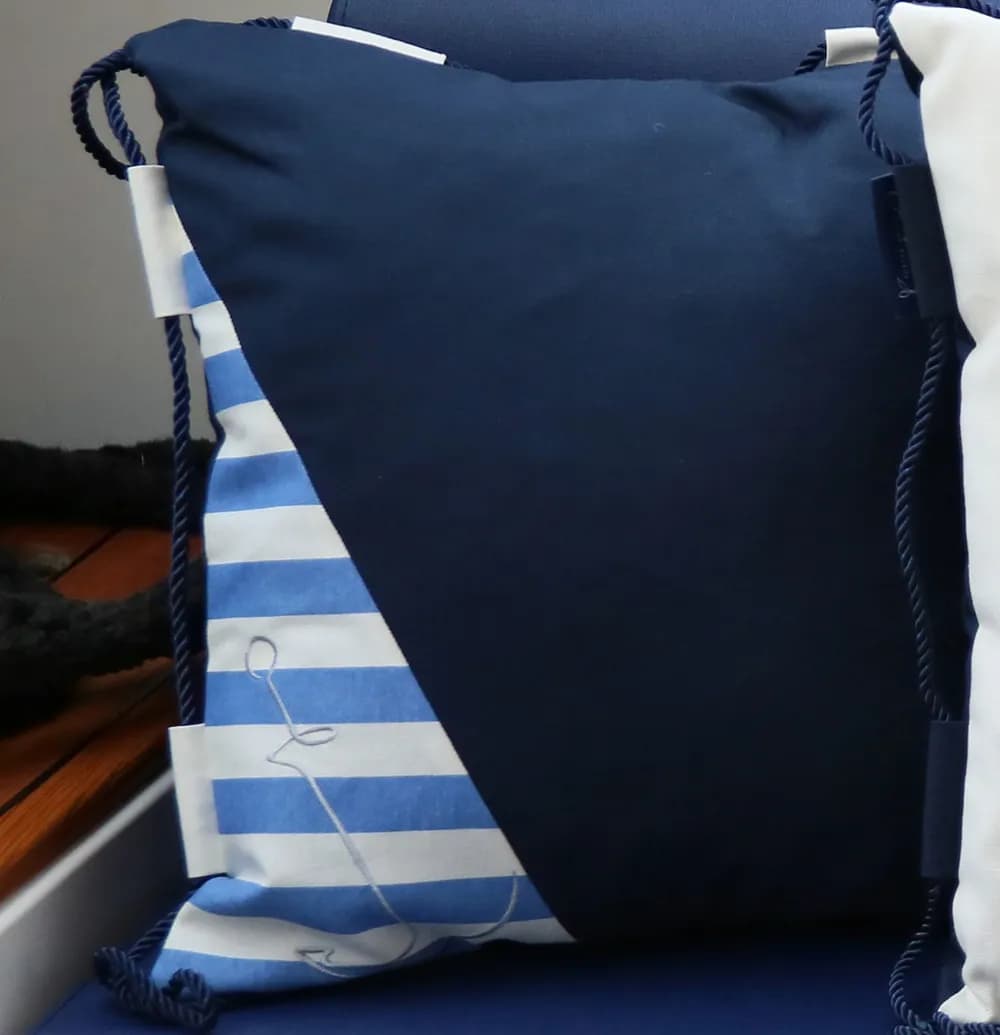 Çapa Nakışlı Halat Aksesuarlı Kırlent