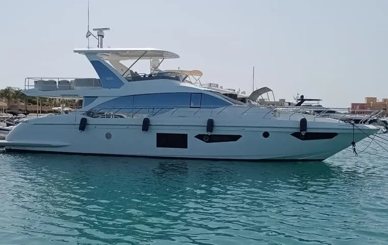 AZIMUT 66 - 2021