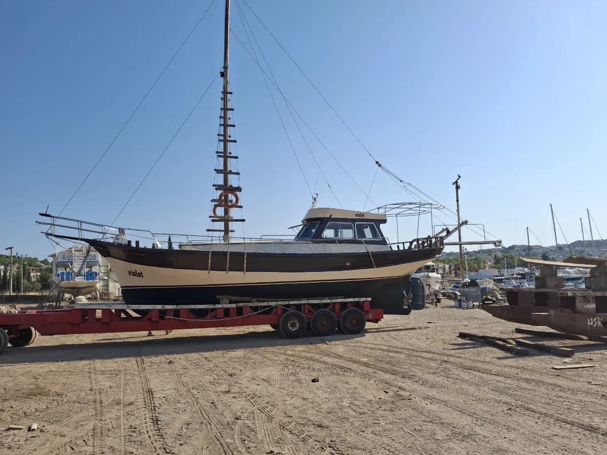 🚤 ACİL SATILIK 14 METRE AHŞAP GULET – CUNDA 