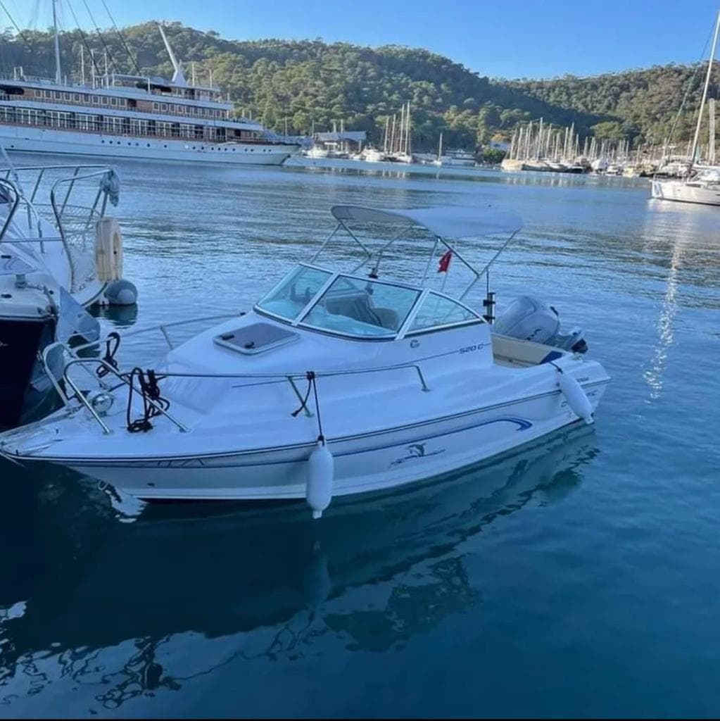 2019 Model Olympic 520 Cabin Cruiser