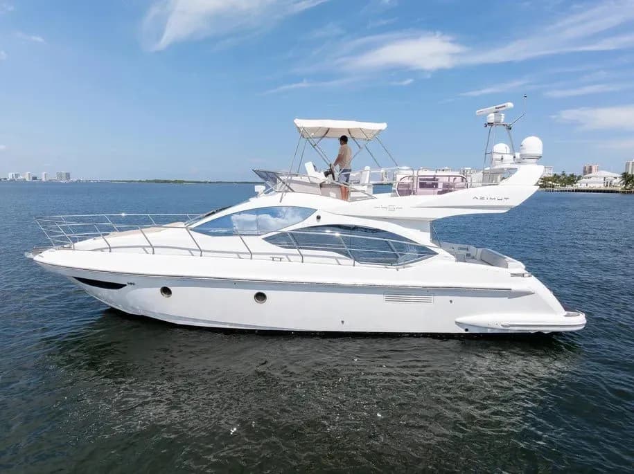 AZIMUT 45- 2013