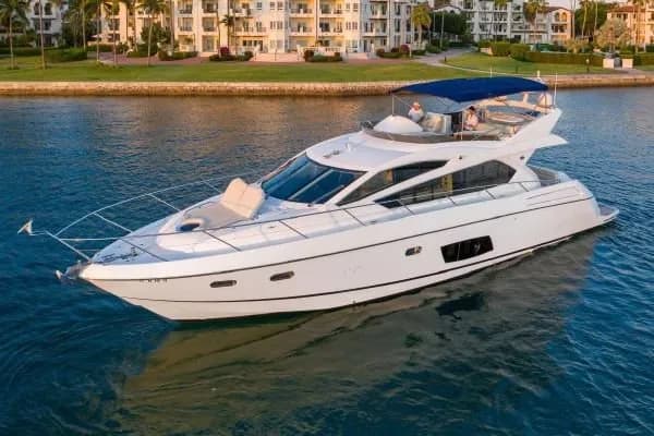 SUNSEEKER 63 - 2015