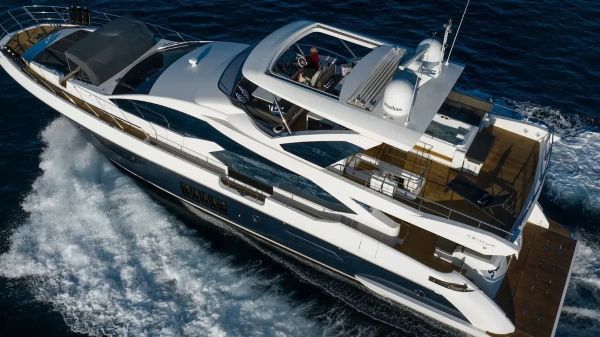 AZIMUT 80 - 2018