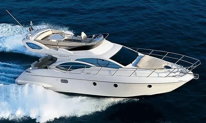 AZIMUT 43 - 2009