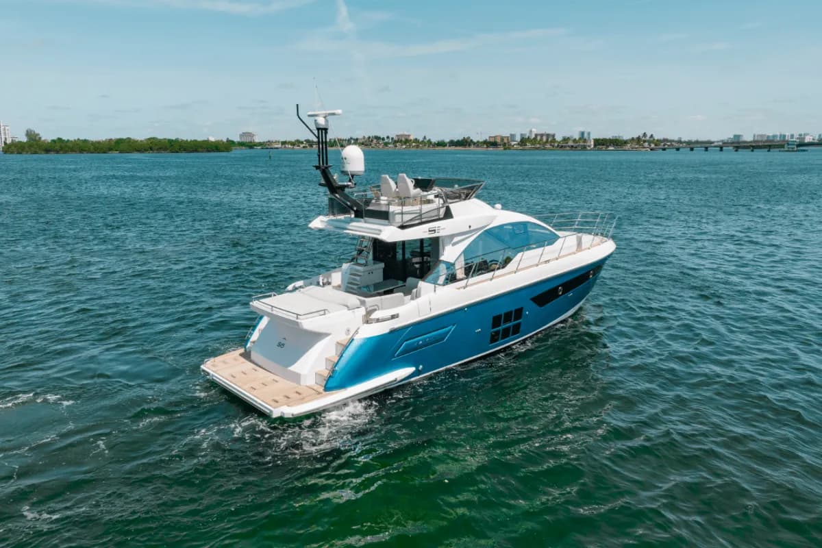 AZIMUT S60 SPORTFLY - 2022